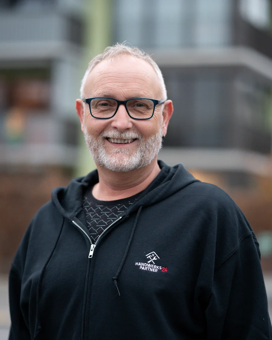 Renzo Guggisberg, Inhaber von HandwerksPartner24